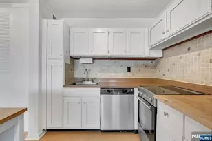 380 Mountain 701, Union City, NJ 07087 - Photo 11