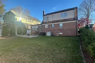 55 Hamilton Rd, Teaneck Township, NJ 07666 - Photo 3