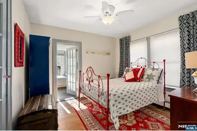 257 Elm Avenue, Teaneck Township, NJ 07666 - Photo 23