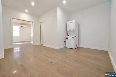 216 Peshine Avenue, Newark, NJ 07108 - Photo 31