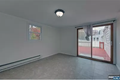 29 Winifred Drive, Totowa, NJ 07512 - Photo 17