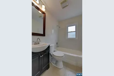 29 Winifred Drive, Totowa, NJ 07512 - Photo 19