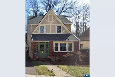 995 Grace Terrace, Teaneck Township, NJ 07666 - Photo 1