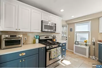 24 Harrison Place, Livingston, NJ 07039 - Photo 13