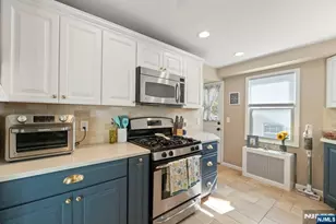 24 Harrison Pl, Livingston, NJ 07039 - Photo 13