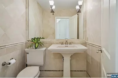 5 Horizon Road 1405-1407 #1405-1407, Fort Lee, NJ 07024 - Photo 17