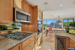 5 Horizon Road 1405-1407, Fort Lee, NJ 07024 - Photo 23
