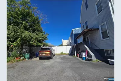 251 Highland Avenue, Kearny, NJ 07032 - Photo 7