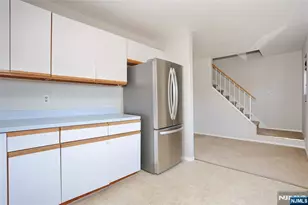 6 Alana Dr 6, Hawthorne, NJ 07506 - Photo 27