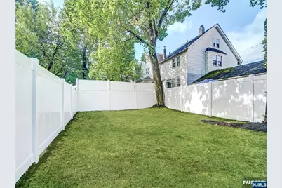 151 Madison Avenue, Irvington, NJ 07111 - Photo 31