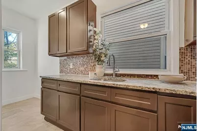 110 17th Street, East Orange, NJ 07017 - Photo 11