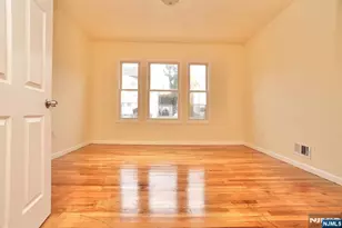 388-392 Chadwick Ave, Newark, NJ 07112 - Photo 11