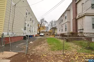 388-392 Chadwick Ave, Newark, NJ 07112 - Photo 27