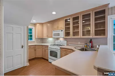 14 Porter Avenue, Tenafly, NJ 07670 - Photo 7