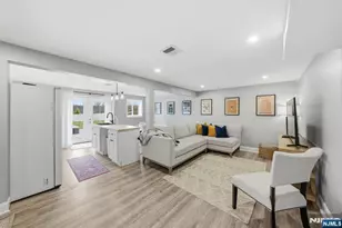 102 Sunnyview Ave, Hackettstown, NJ 07840 - Photo 29