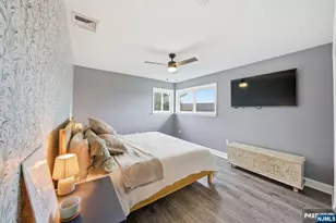 102 Sunnyview Ave, Hackettstown, NJ 07840 - Photo 23