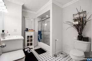 305 Heights Dr 3, Haledon, NJ 07508 - Photo 23