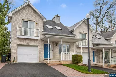 471 N Midland Avenue 10 #10, Saddle Brook Township, NJ 07663 - Photo 1