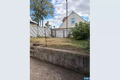 10 Farnham Avenue, Garfield, NJ 07026 - Photo 19