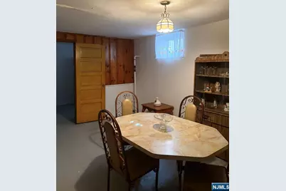 10 Farnham Avenue, Garfield, NJ 07026 - Photo 15