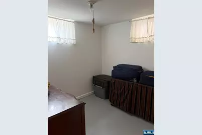 10 Farnham Avenue, Garfield, NJ 07026 - Photo 17