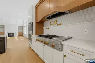 206 Peterson Pl, Ramsey, NJ 07446 - Photo 19