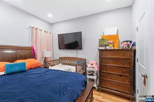 137A Dekalb Ave, Jersey City, NJ 07306 - Photo 21