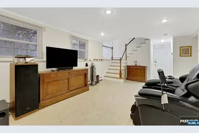 1977 Glen Avenue, Washington Township, NJ 07676 - Photo 25