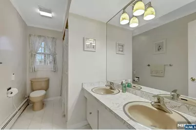 1977 Glen Avenue, Washington Township, NJ 07676 - Photo 23