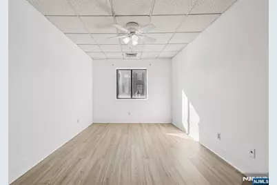 279 Clark Street A7 #A7, Hackensack, NJ 07601 - Photo 23
