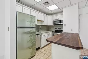 279 Clark Street A7, Hackensack, NJ 07601 - Photo 15