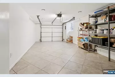 822 Pompton Avenue, Cedar Grove, NJ 07009 - Photo 21