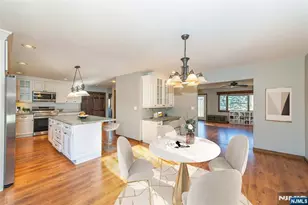 8 Tyler Pl, West Milford, NJ 07421 - Photo 5