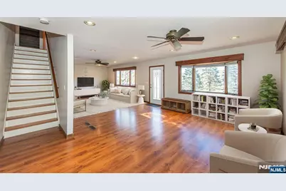 8 Tyler Place, West Milford, NJ 07421 - Photo 11