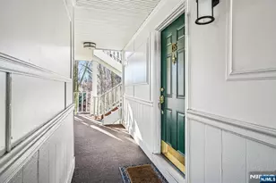 135 Raintree Ln, Mahwah, NJ 07430 - Photo 3