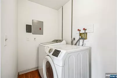 135 Raintree Lane, Mahwah, NJ 07430 - Photo 13