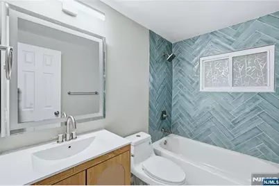 15 Carol Place, Bloomfield, NJ 07003 - Photo 11