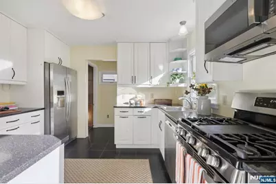 11 Wharton Avenue, Nutley, NJ 07110 - Photo 15