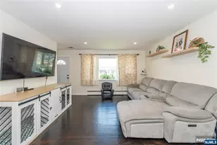 527 Lyster Ave, Saddle Brook Township, NJ 07663 - Photo 5