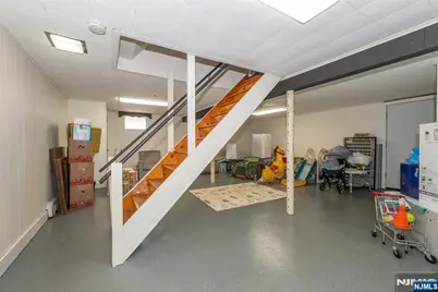 527 Lyster Avenue, Saddle Brook Township, NJ 07663 - Photo 19