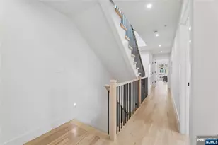 164 Oakwood Ave, Cliffside Park, NJ 07010 - Photo 17