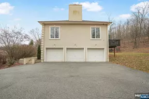 45 Alize Dr, Kinnelon, NJ 07405 - Photo 43