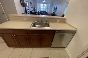 132 Cory Ln 132, Elmwood Park, NJ 07407 - Photo 13