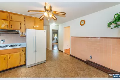 18 Birch Street, Bloomfield, NJ 07003 - Photo 15