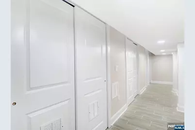 495 Clinton Street, East Orange, NJ 07018 - Photo 15