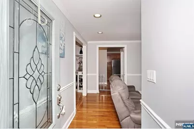 82 Bromley Place, Nutley, NJ 07110 - Photo 3
