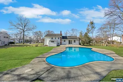 117 Brookview Terrace, Bergenfield, NJ 07621 - Photo 27