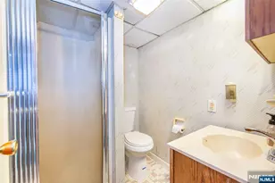 46 Frances St, Clifton, NJ 07014 - Photo 21