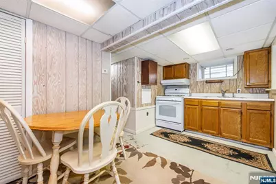 46 Frances Street, Clifton, NJ 07014 - Photo 19