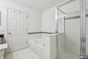 160 Riverwalk Way F051, Clifton, NJ 07014 - Photo 29